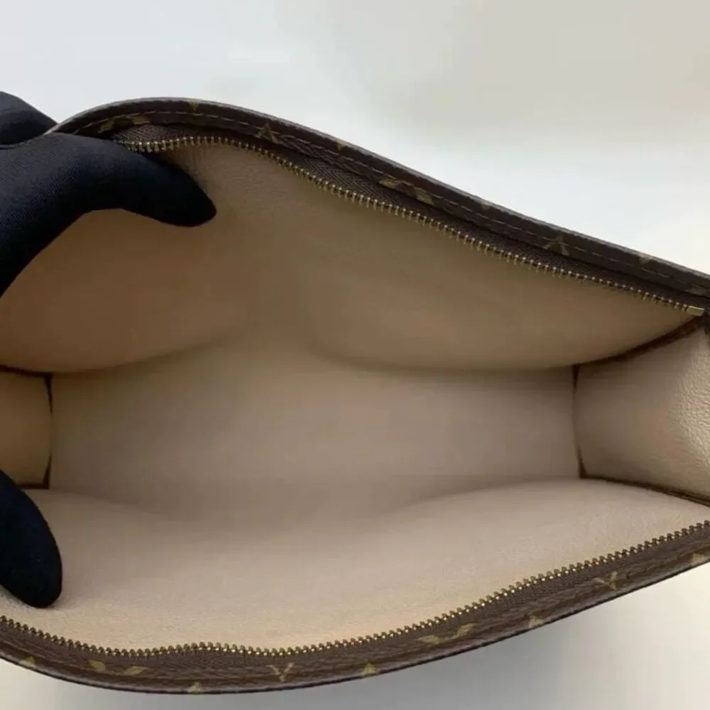 Louis Vuitton Women Pre-Loved Bag Very Good Condition